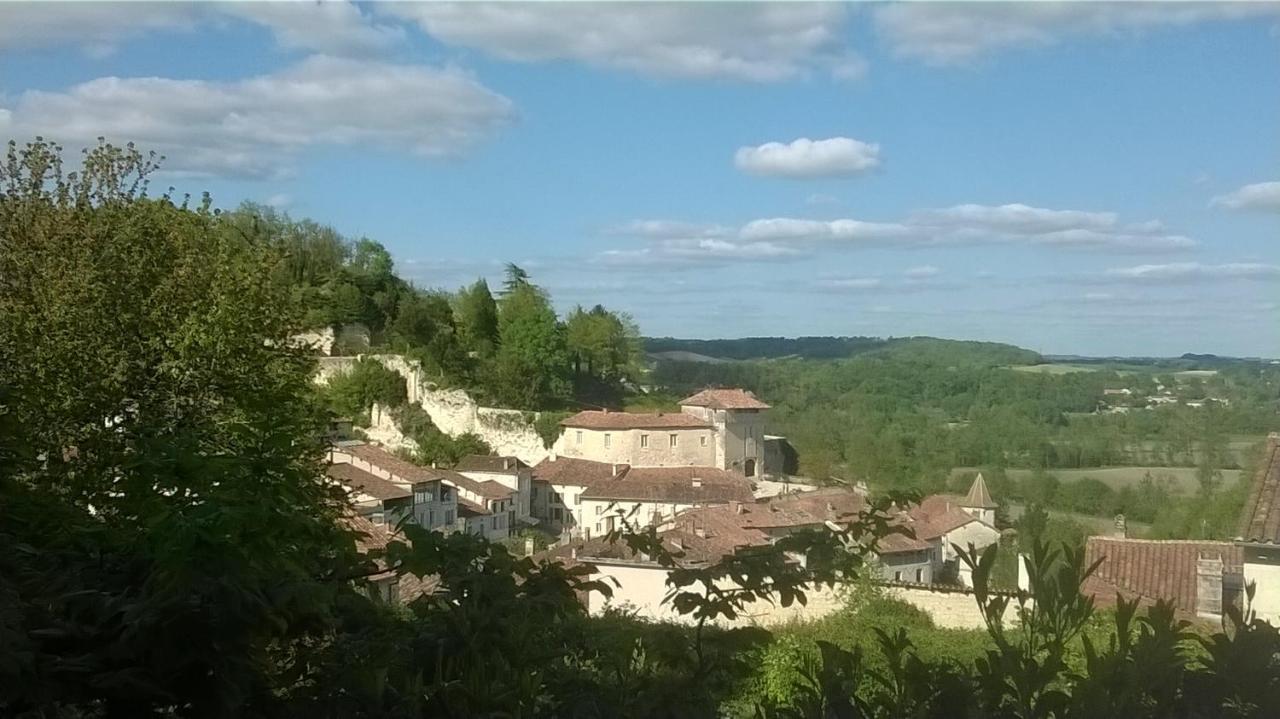 Lembaudie Saint-Privat-des-Pres Exterior photo