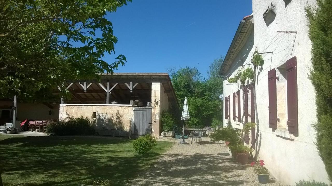 Lembaudie Saint-Privat-des-Pres Exterior photo